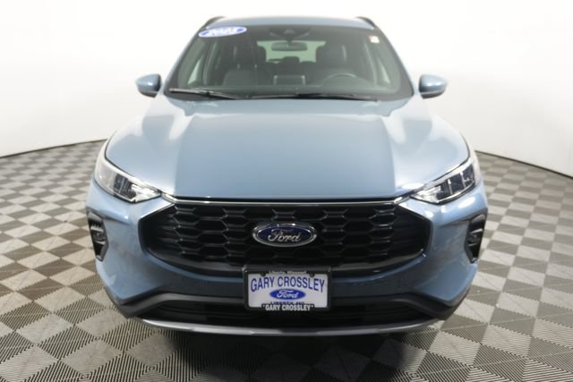 Certified 2025 Ford Escape ST-Line Select AWD/4WD image 8