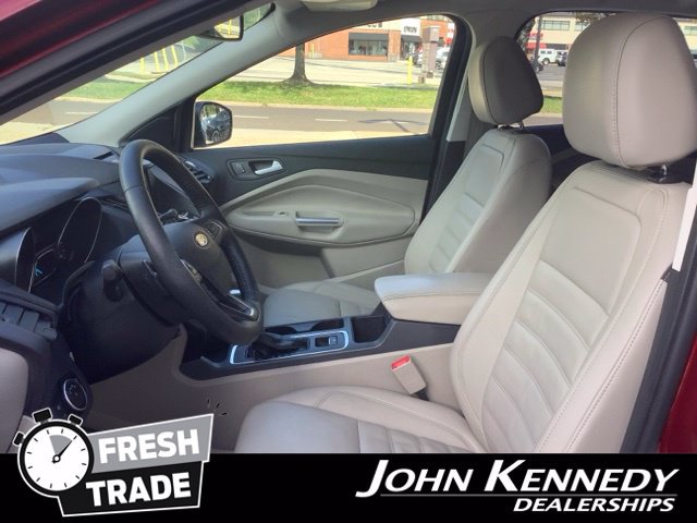 Certified 2017 Ford Escape Titanium FWD image 11