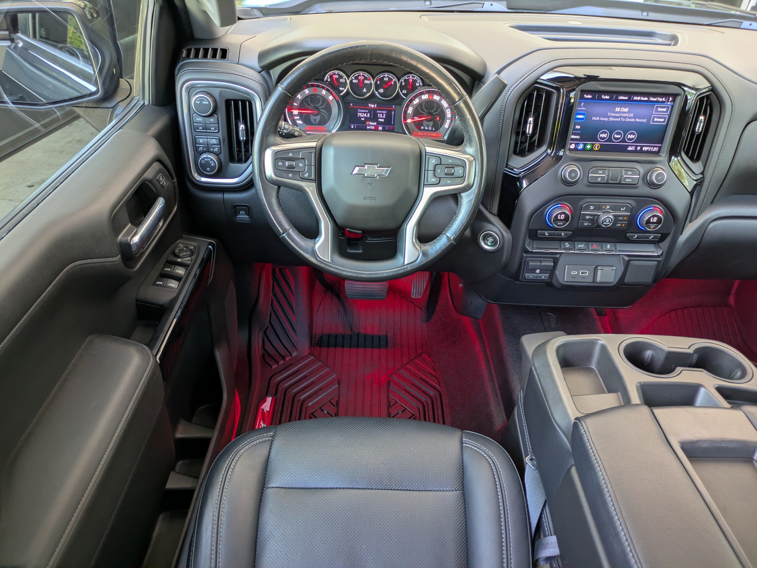 Used 2021 Chevrolet Silverado 1500 RST AWD/4WD image 17