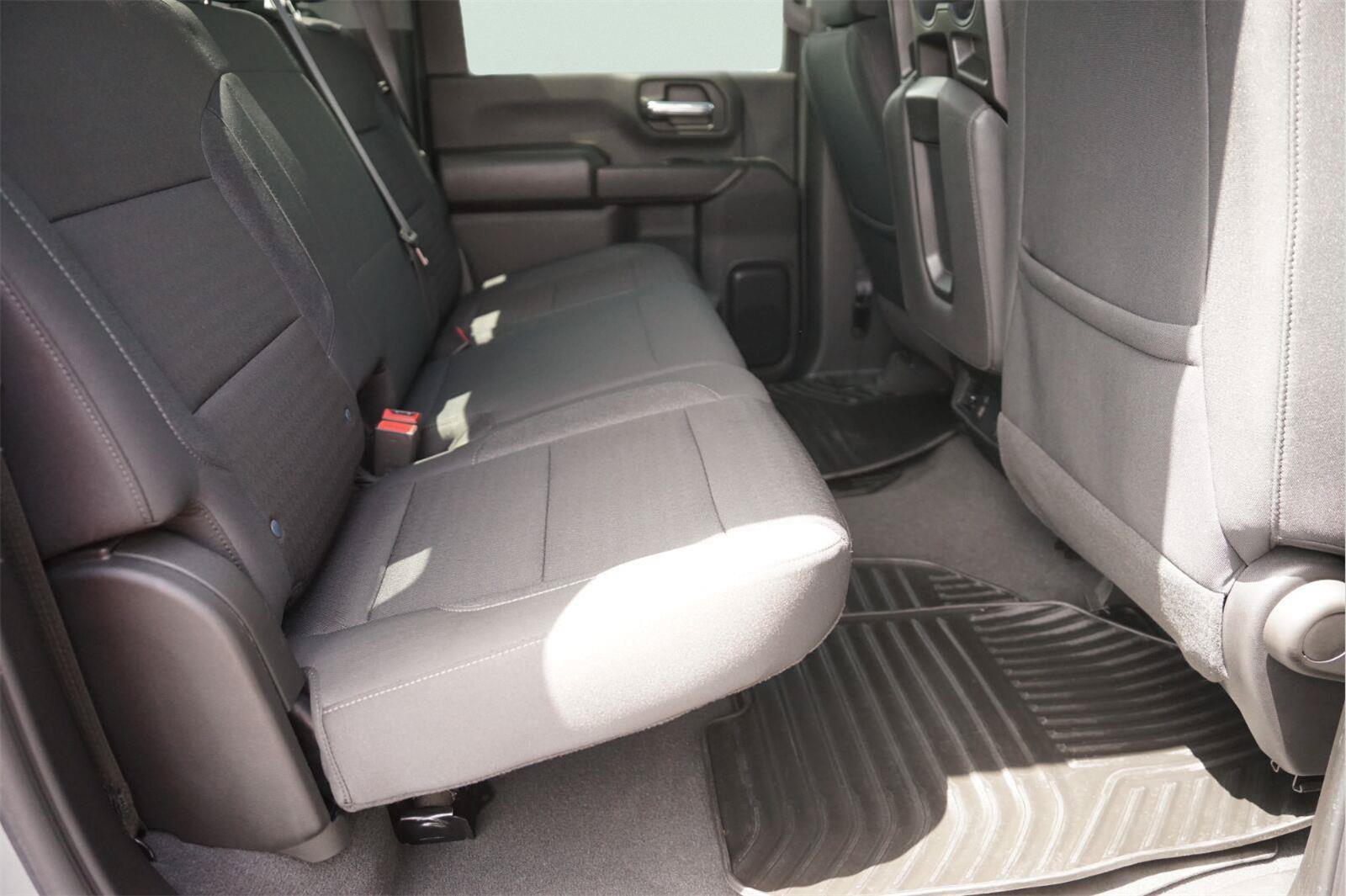 Used 2024 Chevrolet Silverado 2500 Custom w/ Custom Value Package AWD/4WD image 15