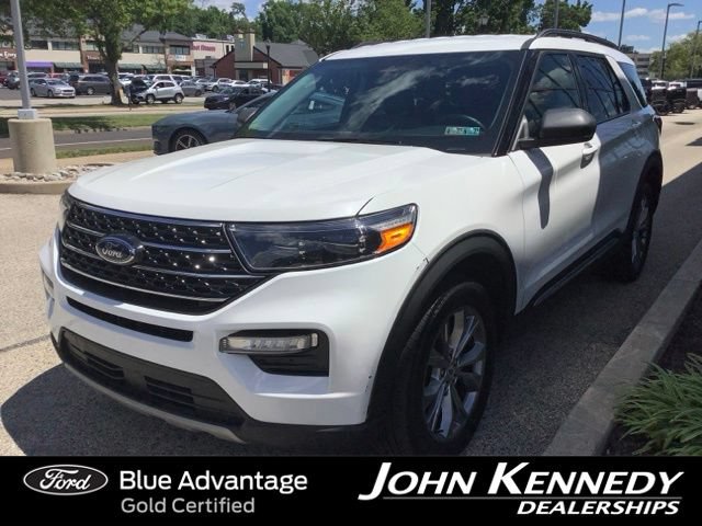 Certified 2023 Ford Explorer XLT w/ Equipment Group 202A AWD/4WD image 6