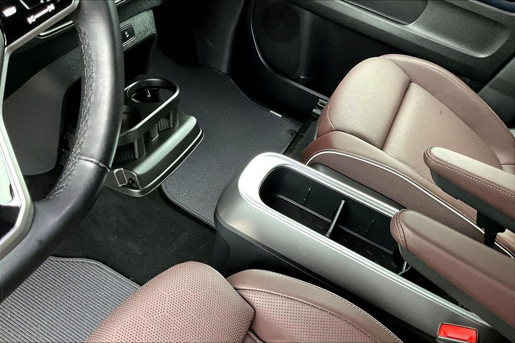 Used 2025 Volkswagen ID. Buzz Pro S RWD image 20