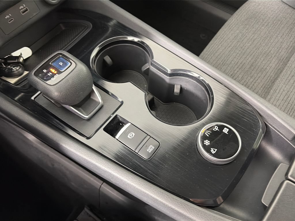 Used 2021 Nissan Rogue S AWD/4WD image 23