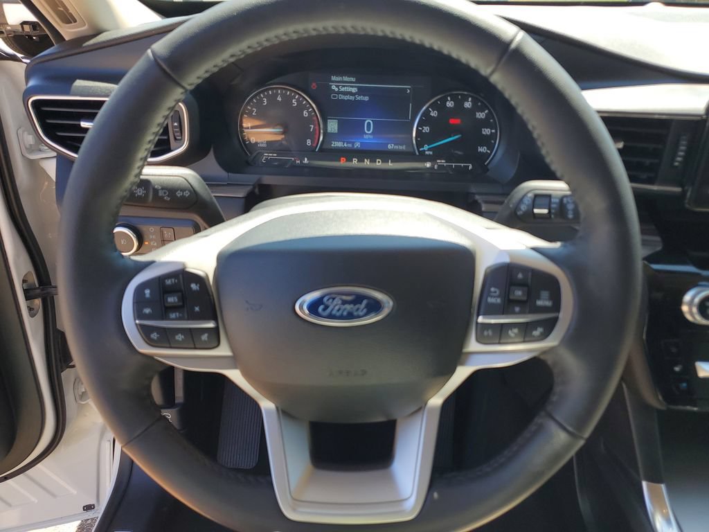 Certified 2024 Ford Explorer Limited w/ Equipment Group 301A AWD/4WD image 22