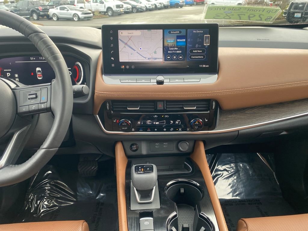 Used 2024 Nissan Rogue Platinum w/ Platinum Premium Package image 25