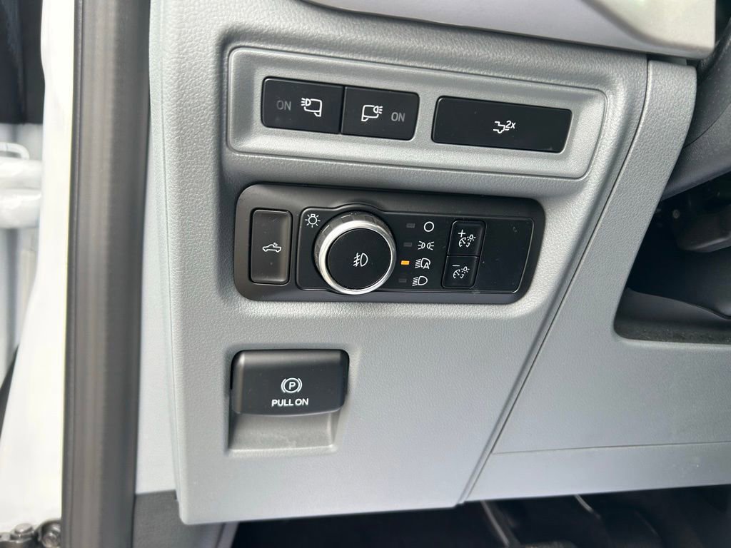 Certified 2023 Ford F150 XLT w/ Equipment Group 302A High image 20