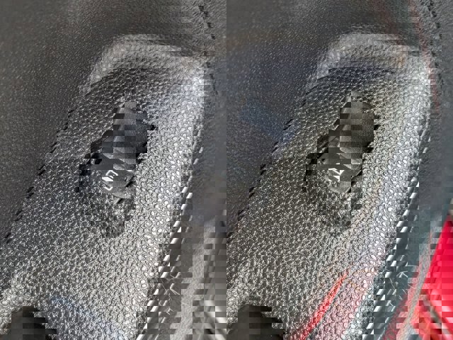 Certified 2020 Ford EcoSport SE w/ SE Convenience Package image 32