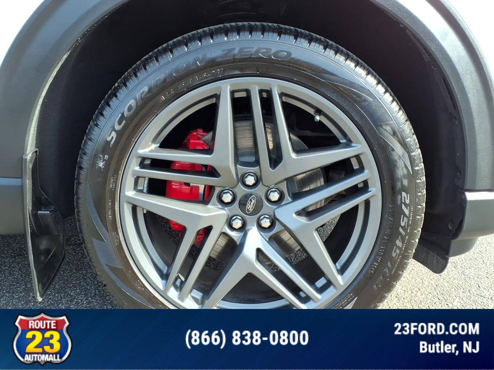 Certified 2025 Ford Explorer ST-Line w/ Premium Package AWD/4WD image 10