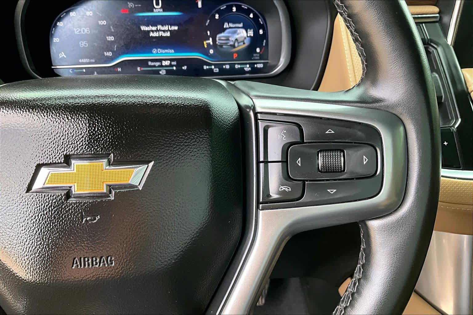 Used 2024 Chevrolet Tahoe Premier AWD/4WD image 24