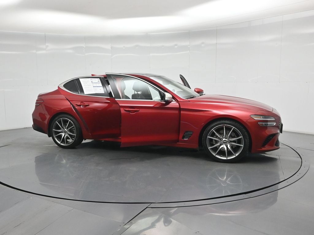 Used 2022 Genesis G70 2.0T w/ Prestige Package RWD image 34