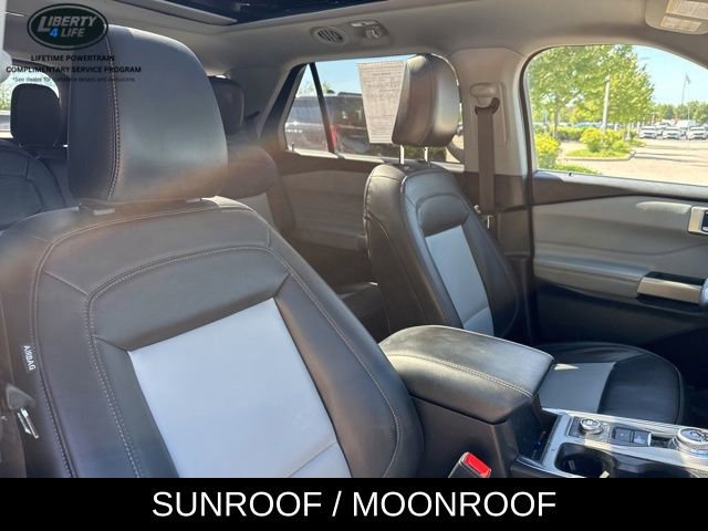 Certified 2023 Ford Explorer XLT w/ Equipment Group 202A AWD/4WD image 10
