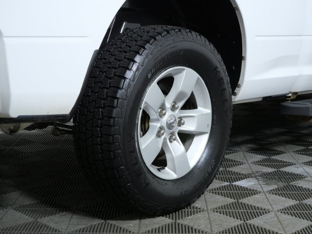 Used 2020 RAM 1500 Tradesman w/ Chrome Appearance Group AWD/4WD image 7