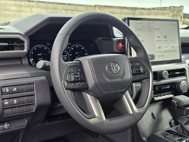 Used 2026 Toyota Tacoma TRD Off-Road AWD/4WD image 24