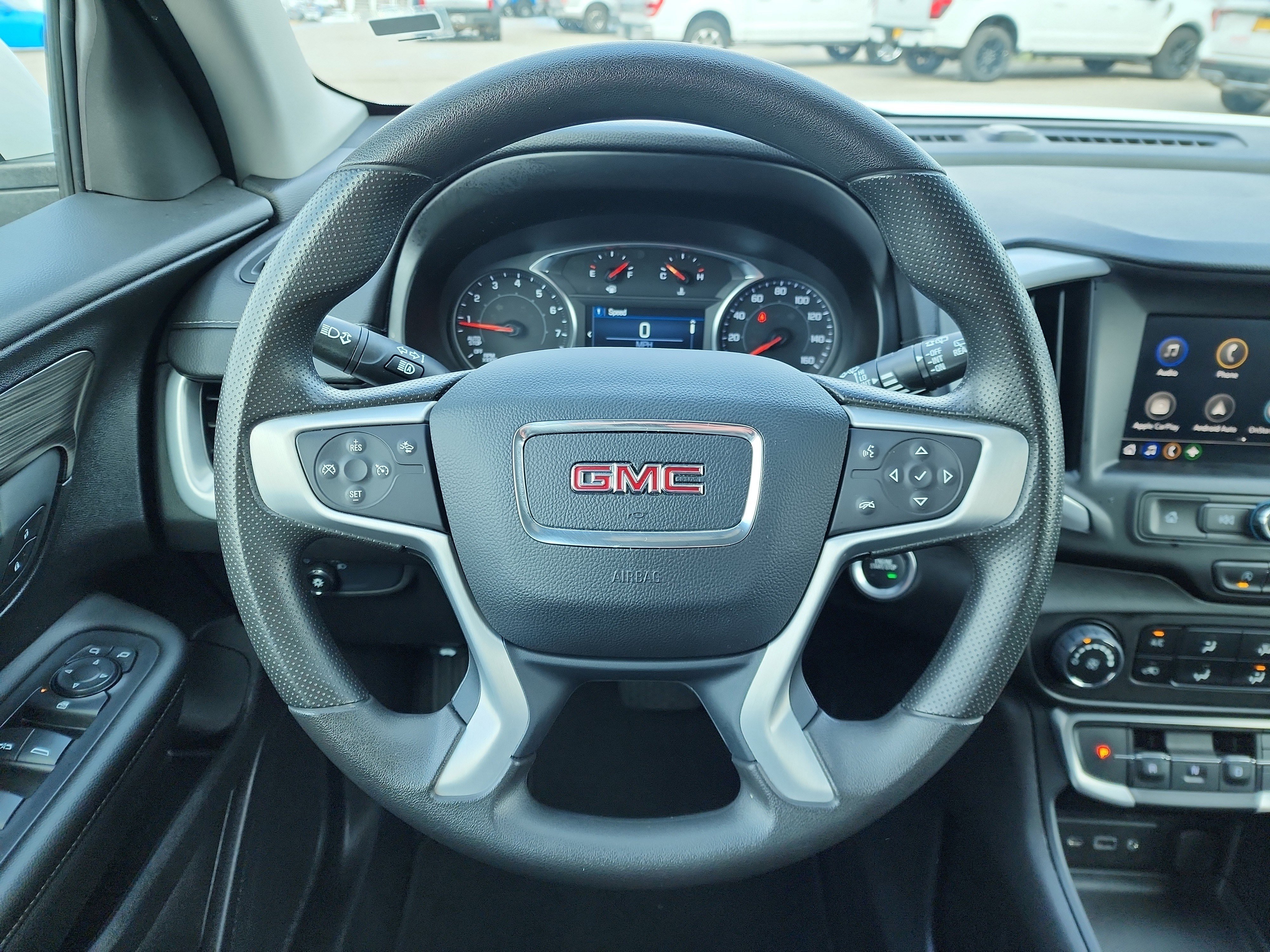 Used 2024 GMC Terrain SLE image 18