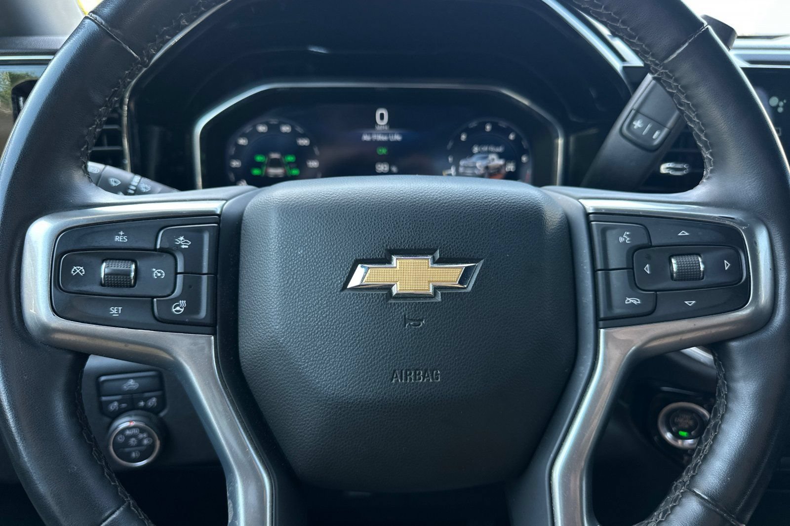 Used 2025 Chevrolet Silverado 2500 LT AWD/4WD image 22