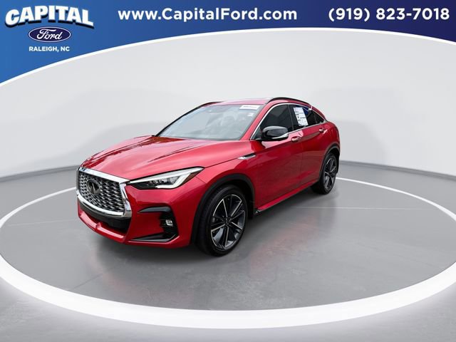 Used 2023 INFINITI QX55 Essential image 2