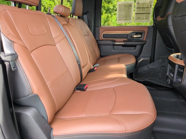 Used 2024 RAM 3500 Limited AWD/4WD image 32