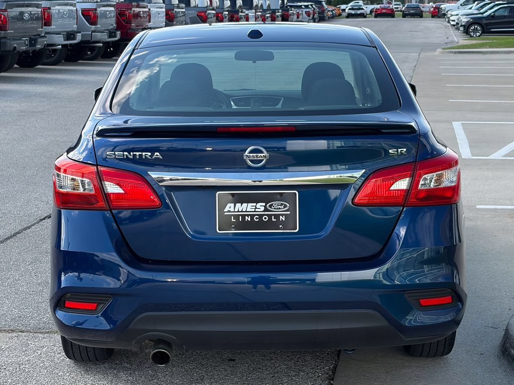 Used 2019 Nissan Sentra SR FWD image 5