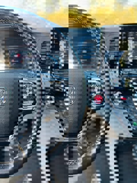 Used 2018 Honda Odyssey Elite image 18