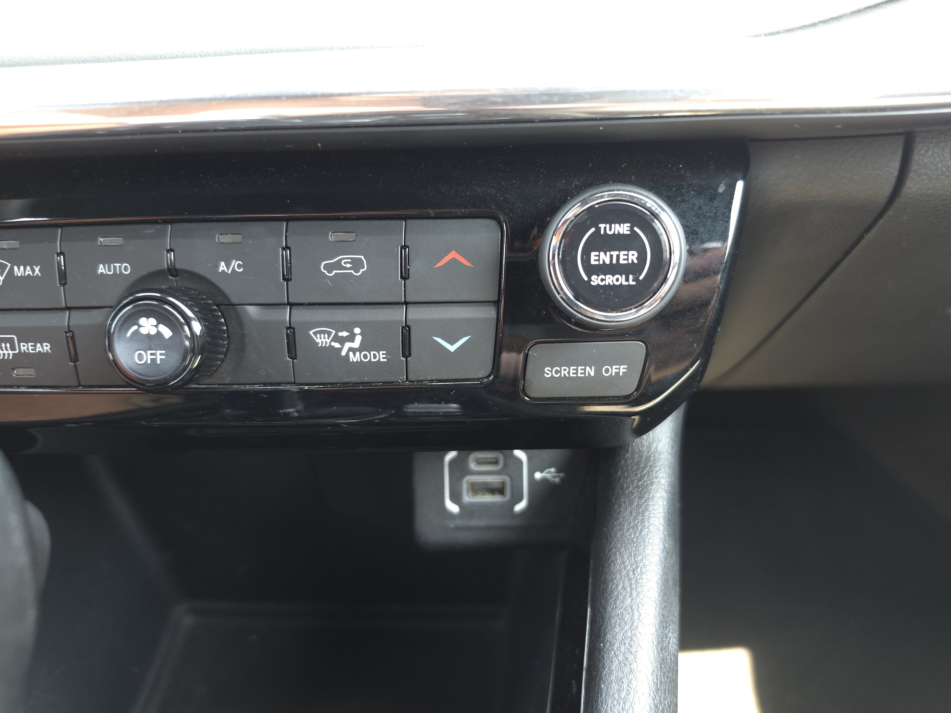 Used 2023 Jeep Compass Limited AWD/4WD image 20