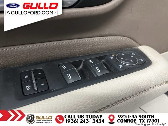 Used 2022 GMC Yukon XL Denali w/ Denali Premium Package AWD/4WD image 22