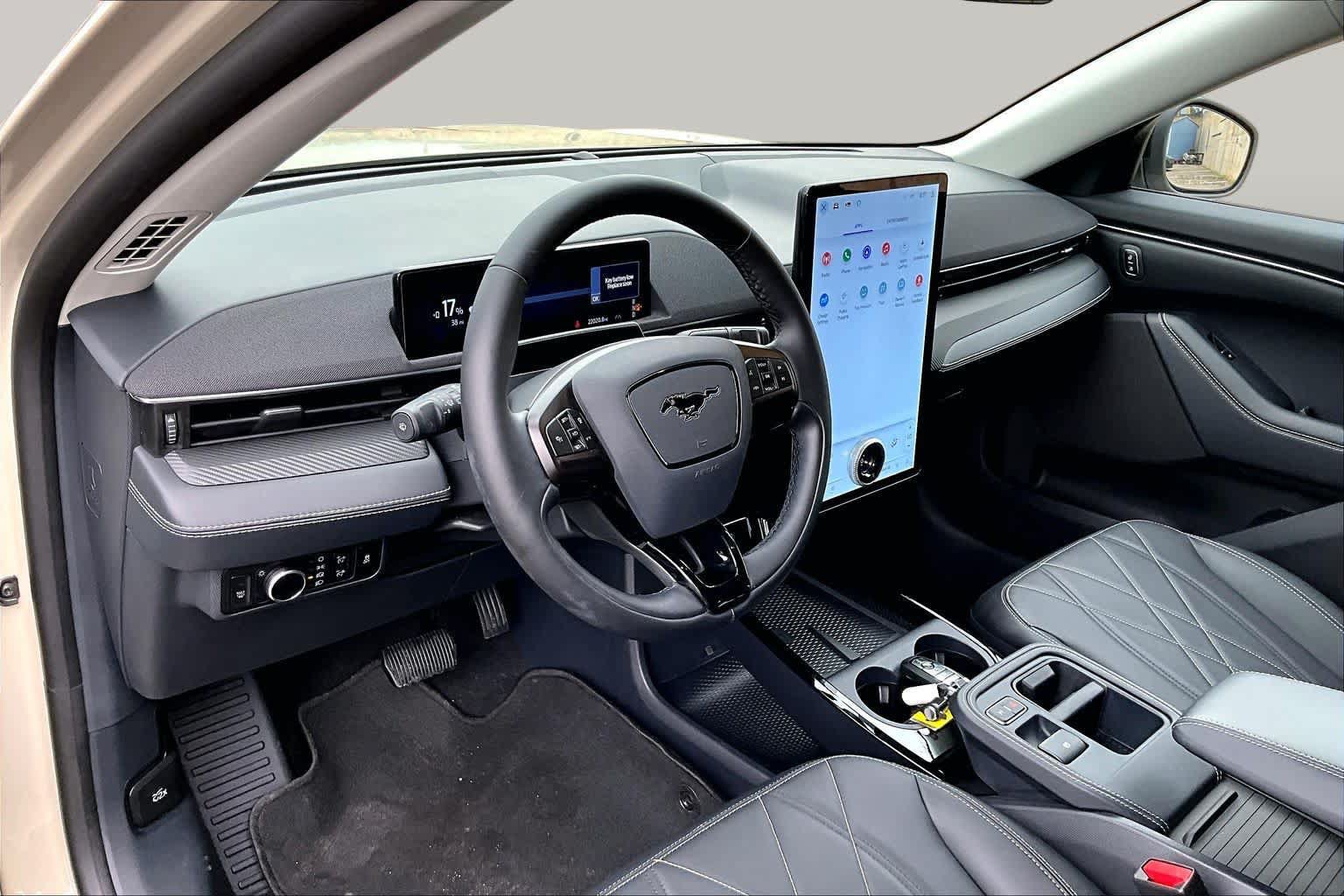 Certified 2025 Ford Mustang Mach-E Select w/ Comfort Package Lite RWD image 17