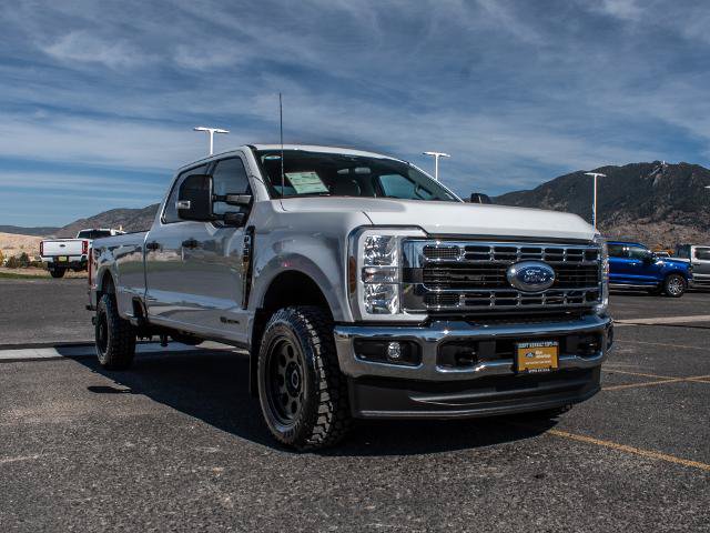 Certified 2025 Ford F350 XLT AWD/4WD image 3
