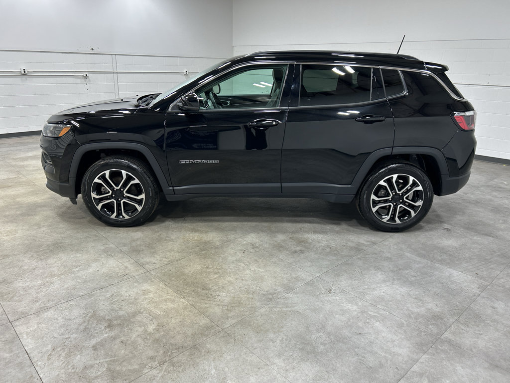 Used 2022 Jeep Compass Limited AWD/4WD image 8
