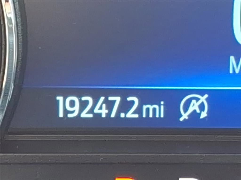 Certified 2023 Ford Explorer XLT image 28