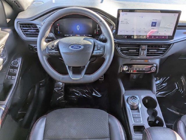 Certified 2023 Ford Escape ST-Line w/ Tech Pack #1 FWD image 17