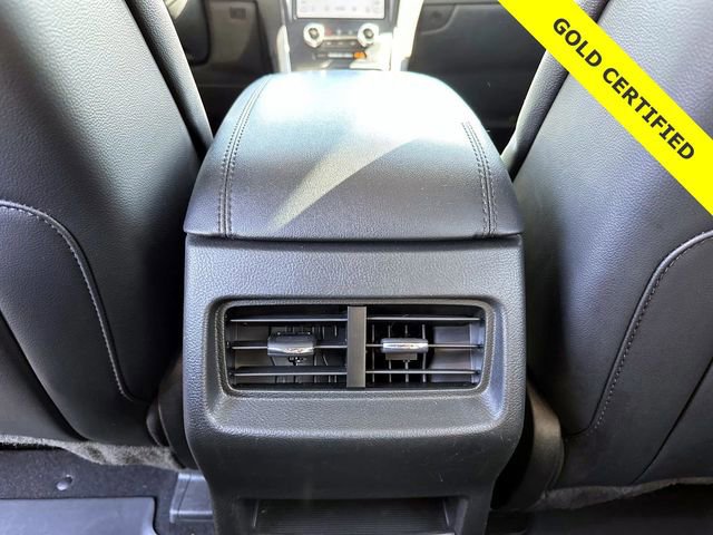 Certified 2023 Ford Edge SEL image 9