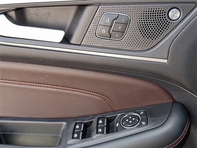 Certified 2021 Ford Edge Titanium w/ Equipment Group 301A image 22