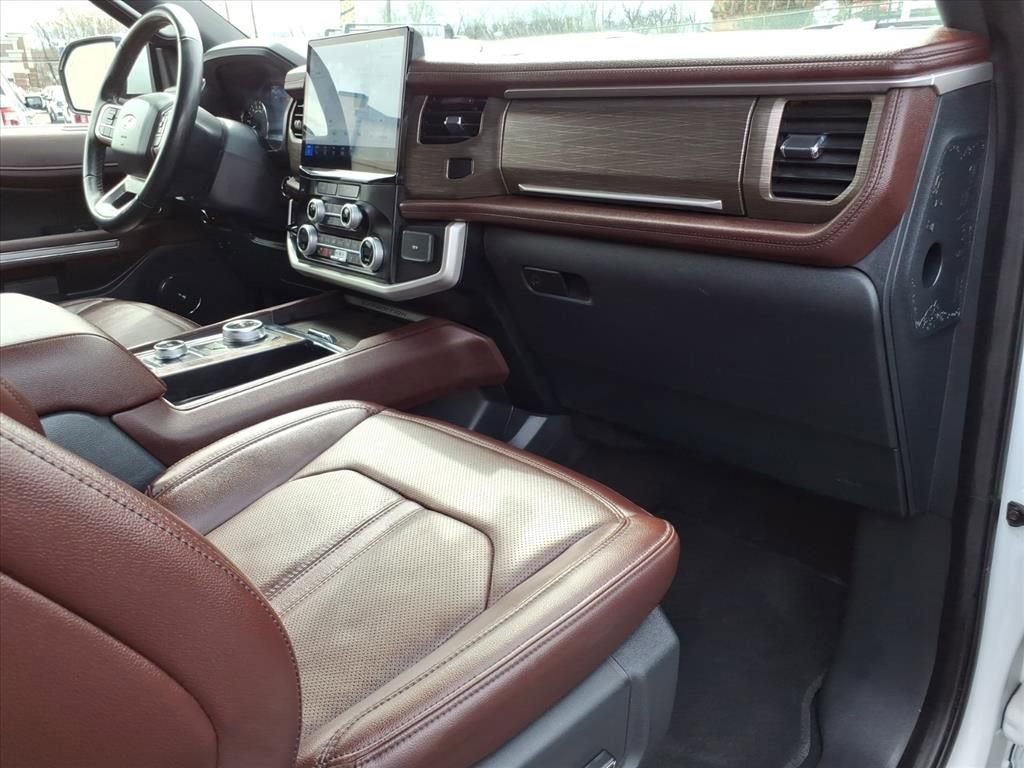 Certified 2024 Ford Expedition Max Limited image 9