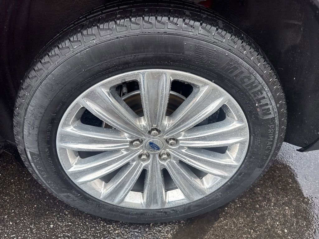 Certified 2023 Ford Explorer Limited w/ Equipment Group 301A AWD/4WD image 50