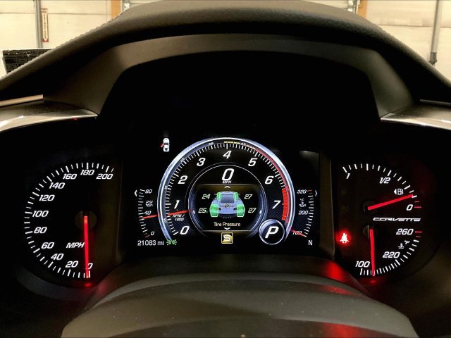 Used 2018 Chevrolet Corvette Grand Sport RWD image 19