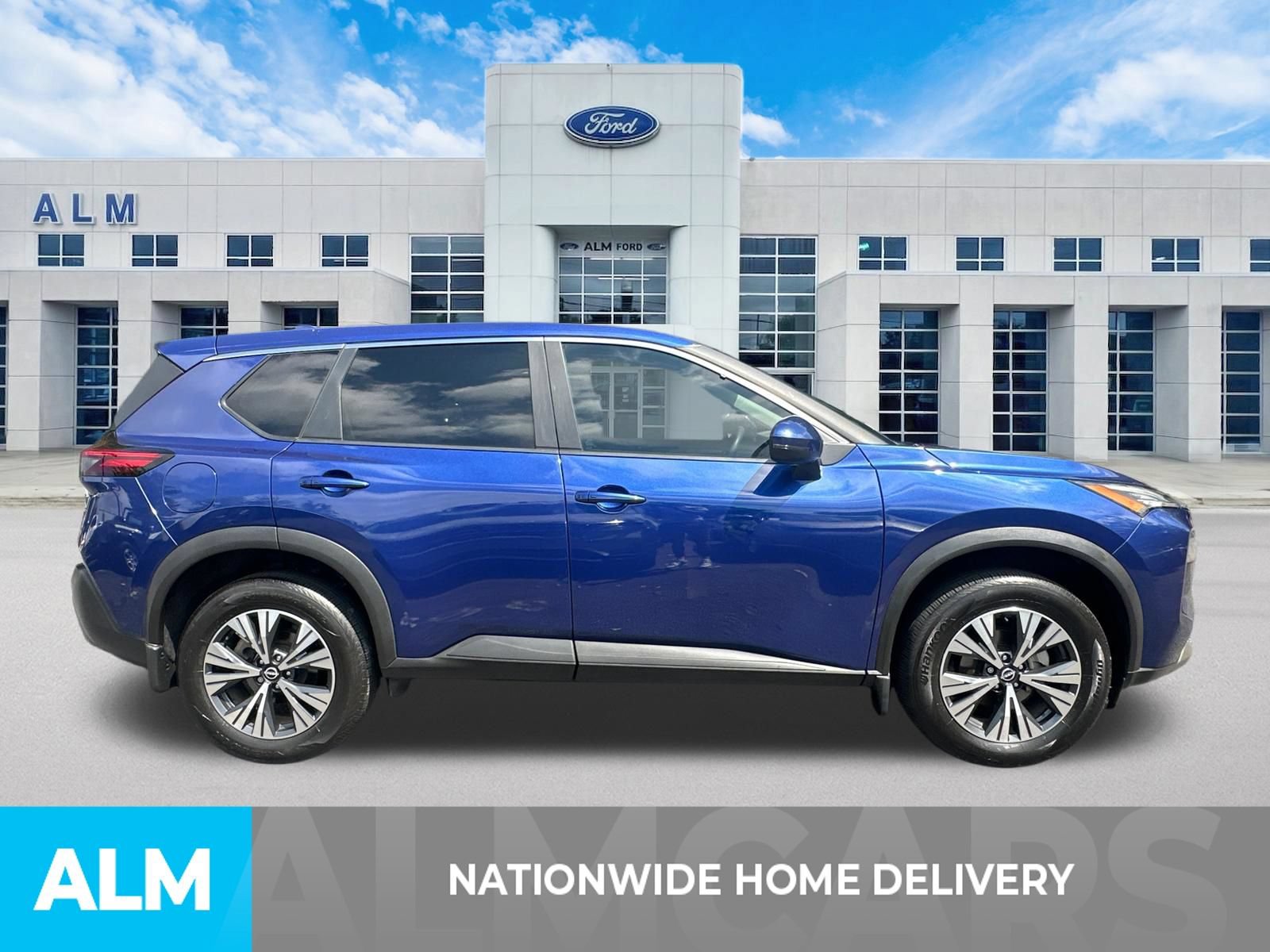 Used 2023 Nissan Rogue SV FWD image 4