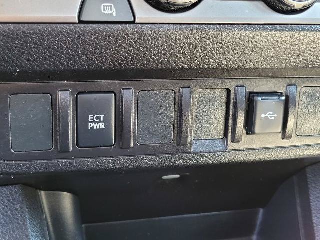 Used 2022 Toyota Tacoma SR RWD image 22