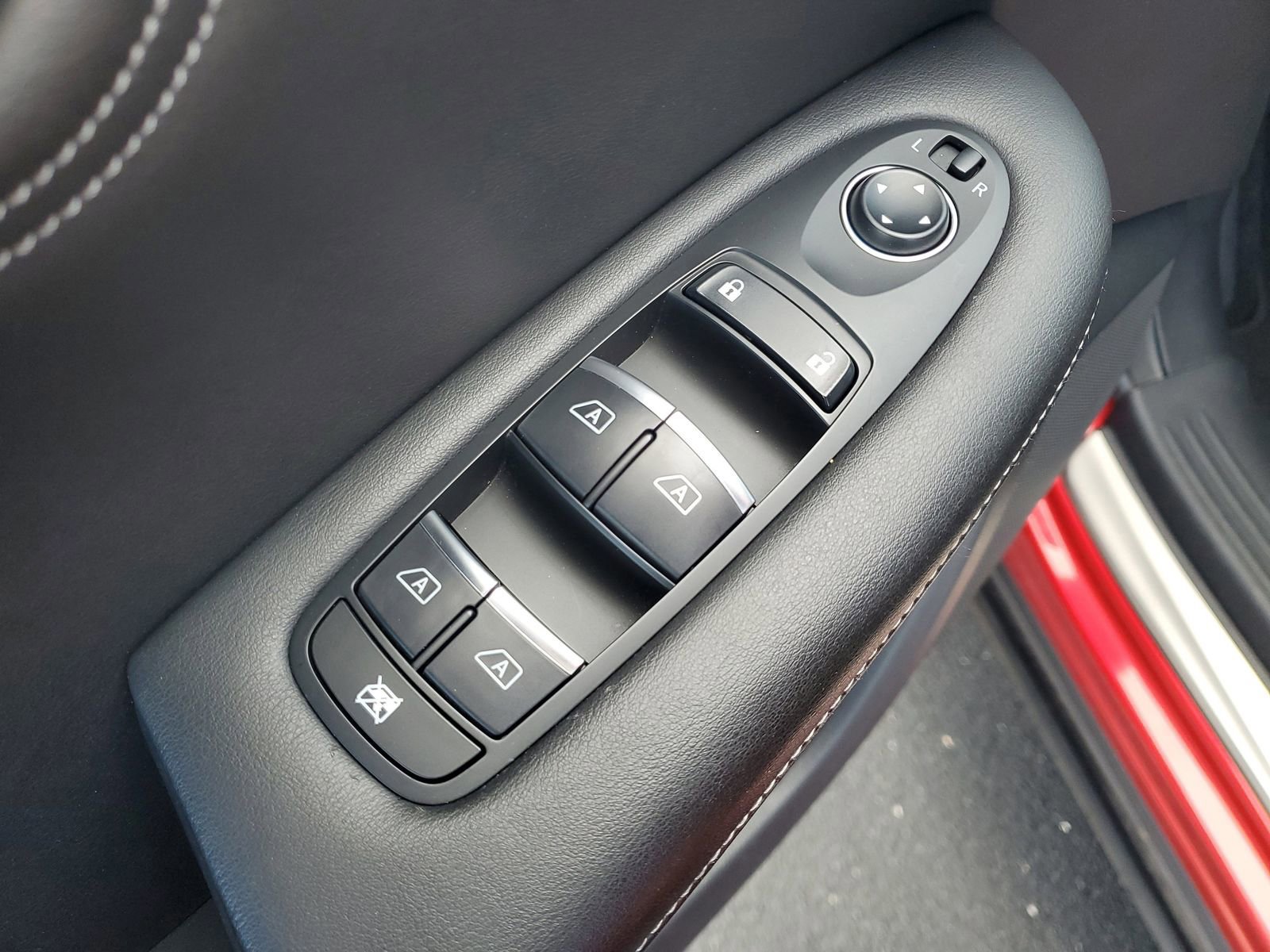 Used 2021 INFINITI QX50 Autograph image 15