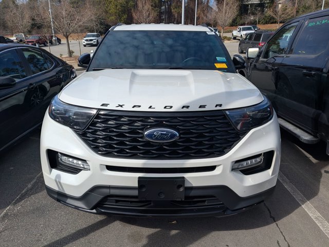 Certified 2022 Ford Explorer ST-Line w/ Class IV Trailer Tow Package image 8