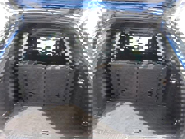 Certified 2022 Ford Explorer ST-Line w/ Class IV Trailer Tow Package image 19