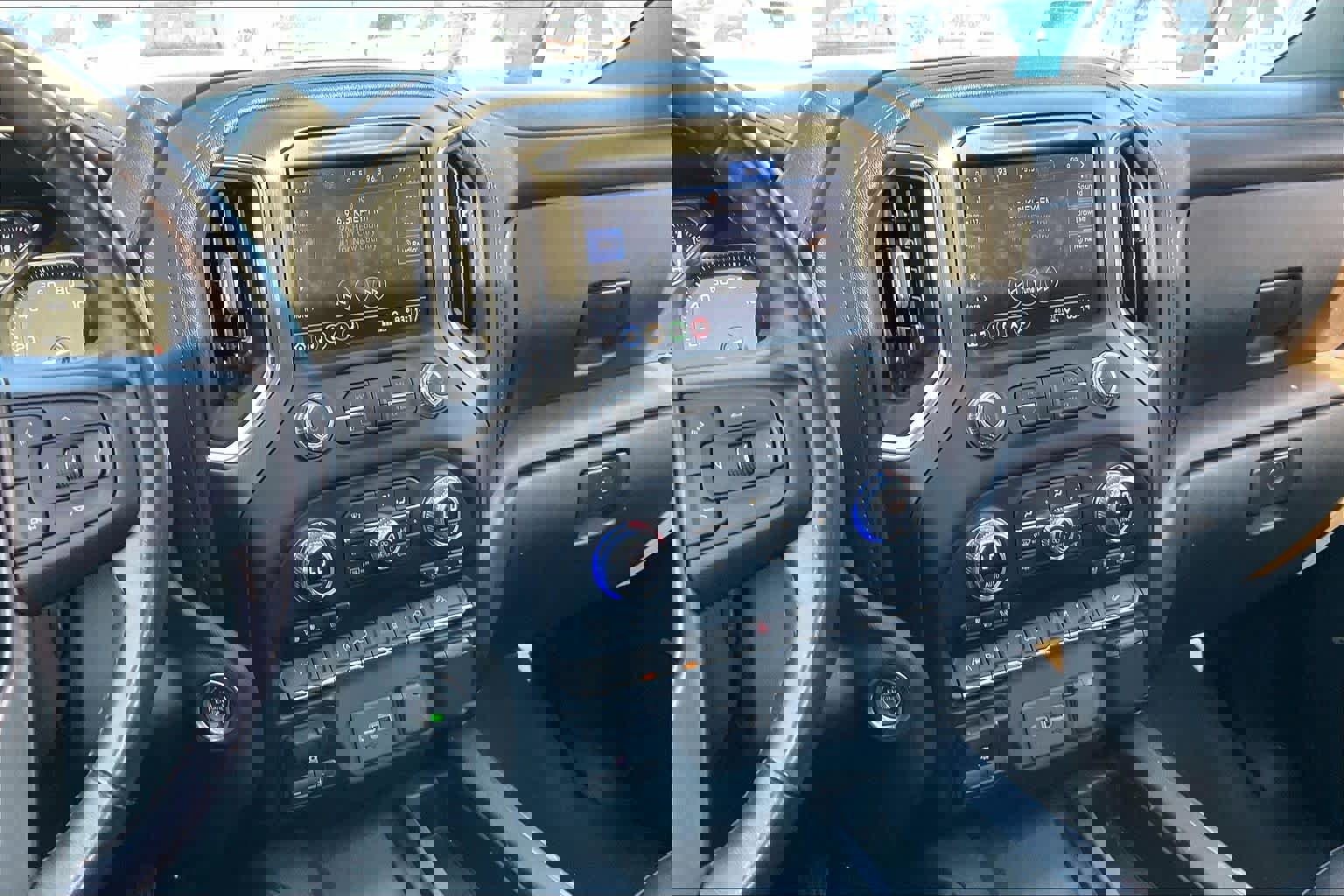 Used 2019 GMC Sierra 1500 AT4 w/ Off Road Performance Package image 6