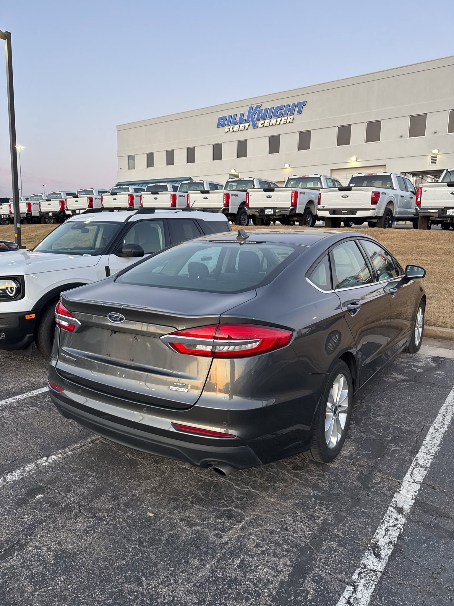 Certified 2019 Ford Fusion SE image 3
