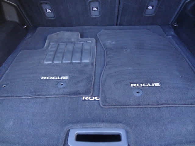 Used 2023 Nissan Rogue S AWD/4WD image 8