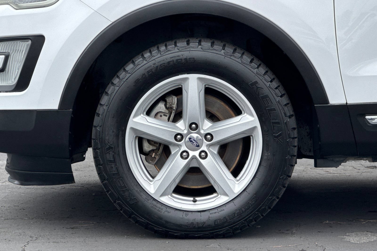 Certified 2017 Ford Explorer XLT AWD/4WD image 37