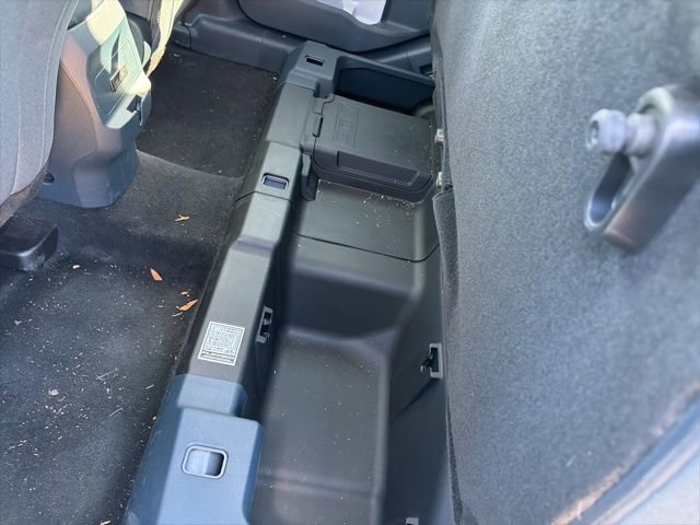 Certified 2025 Ford Maverick XLT image 13