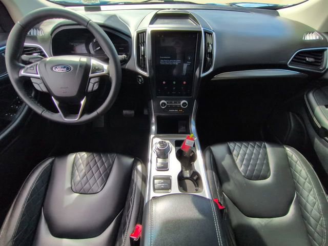 Certified 2023 Ford Edge Titanium image 17