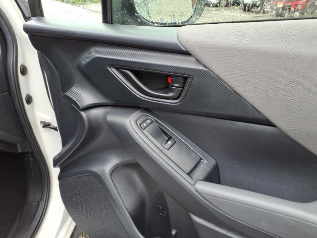 Used 2024 Subaru Crosstrek 2.0i AWD/4WD image 14