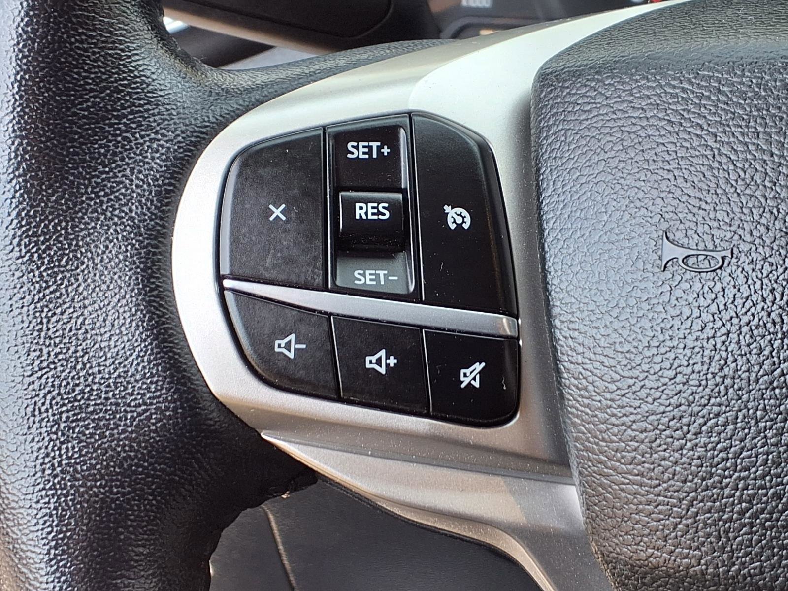 Certified 2022 Ford Explorer XLT w/ Equipment Group 202A image 24