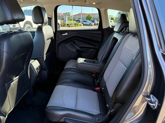 Certified 2017 Ford Escape SE w/ Equipment Group 201A AWD/4WD image 9