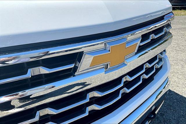 Used 2023 Chevrolet Silverado 1500 LTZ w/ LTZ Convenience Package II AWD/4WD image 29